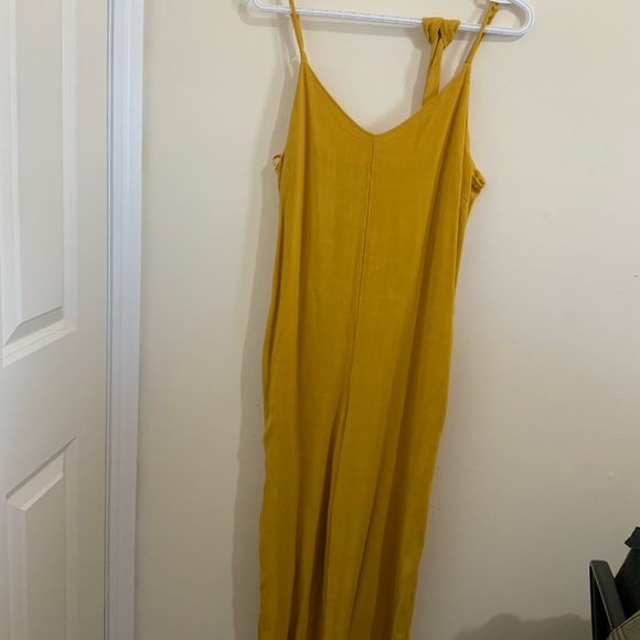 Monteau Los Angeles Yellow Jumpsuit - Picture 4 of 4